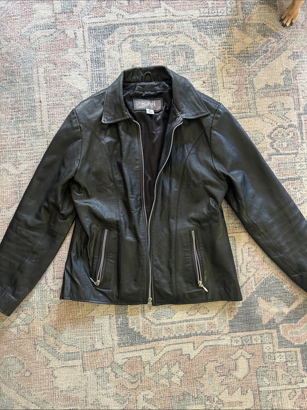 Wilsons Leather Women's Fitted Black Zip-Front Leather Jacket